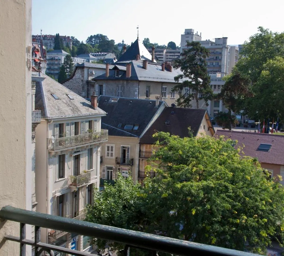 Charmant T3 ,100M2, Centre Ville, Classe 3 Etoiles Aix-les-Bains Apartment